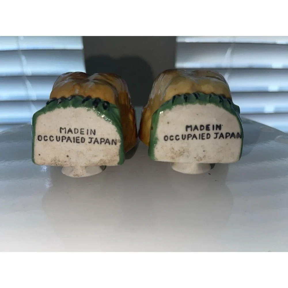 Vintage Porcelain 2 Figural Owl BIRD CAGE FEEDER/WATERER Made in Occupied Japan